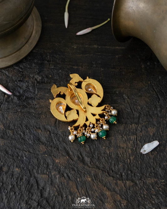 Thogaivizhi Pendant
