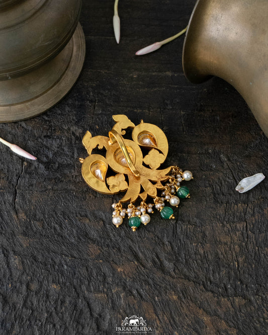 Mayilisai Pendant