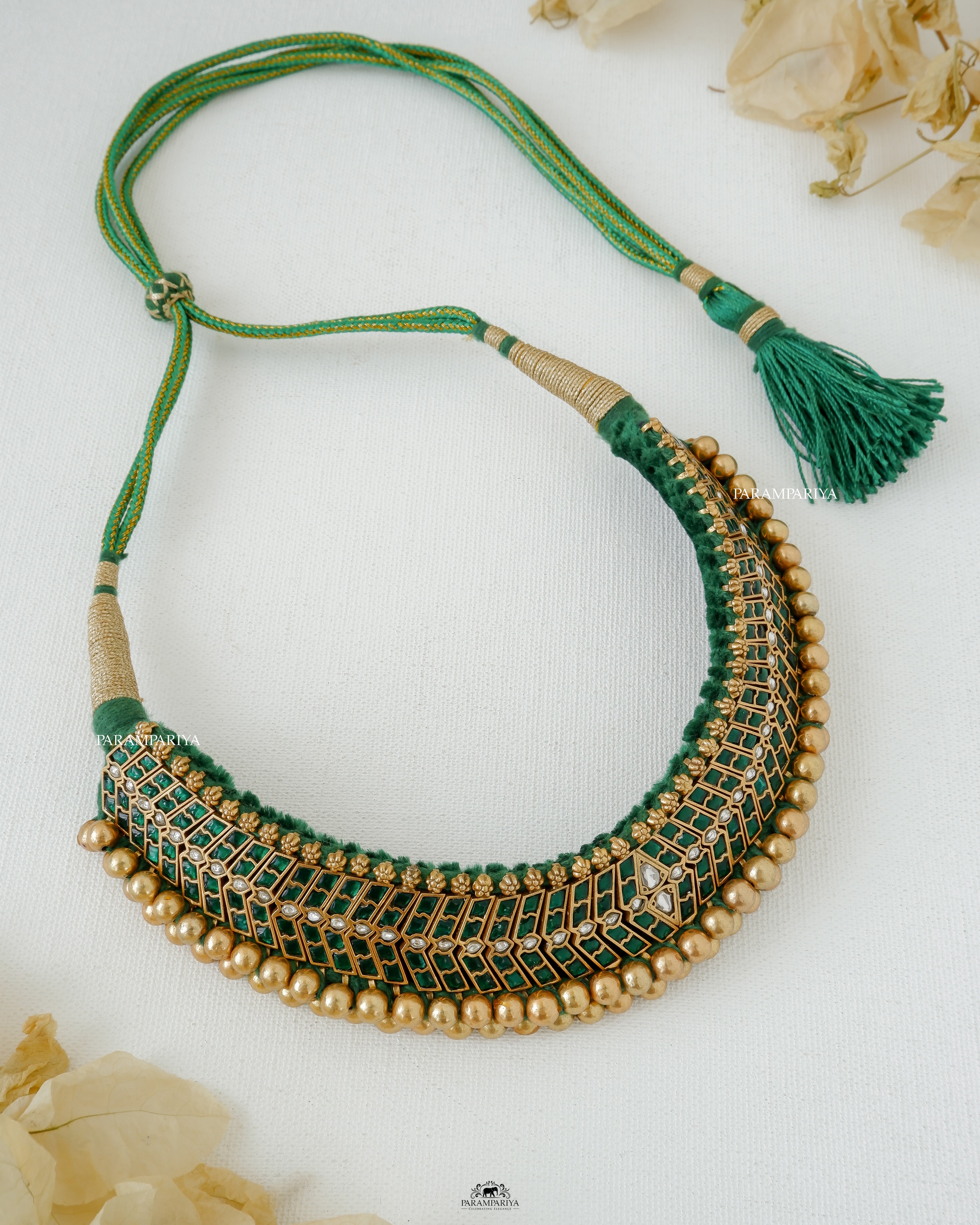 Gold Bead Design With Floral Pendant Thushi Necklace | Mahendra Jewellers  Ichalkaranji