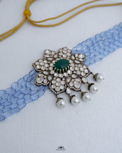 Dreamy Tanzanite!!
92.5 pure silver micron gold plated moissanite choker with tanzanite beads.

#tanzanite #choker #tanzanitebeads #tanzanitechoker