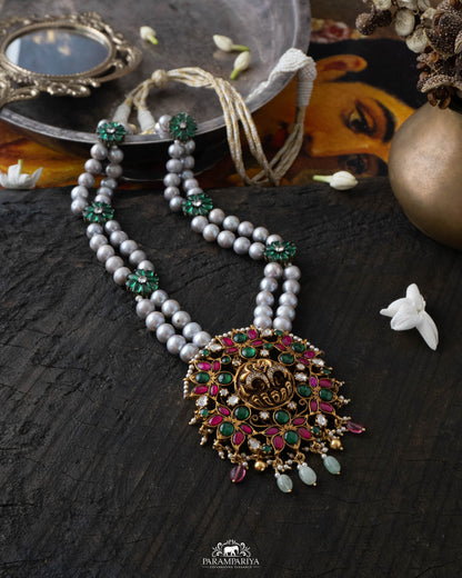 Tanvi Necklace