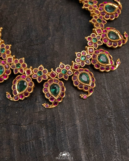 Priyali Necklace