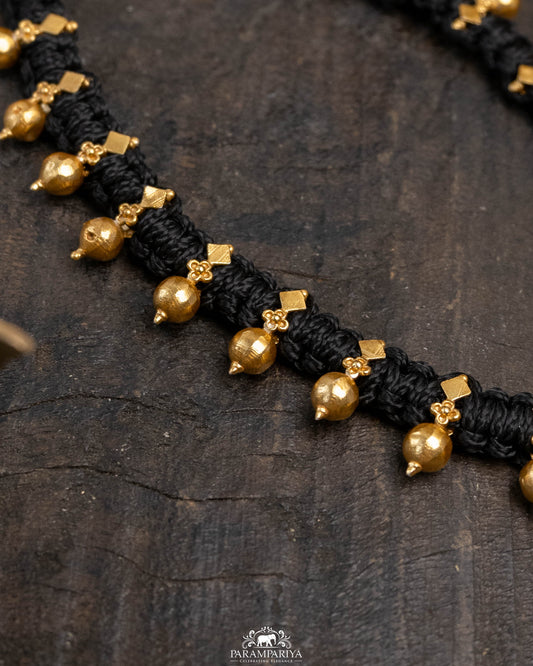 Venmathi Necklace