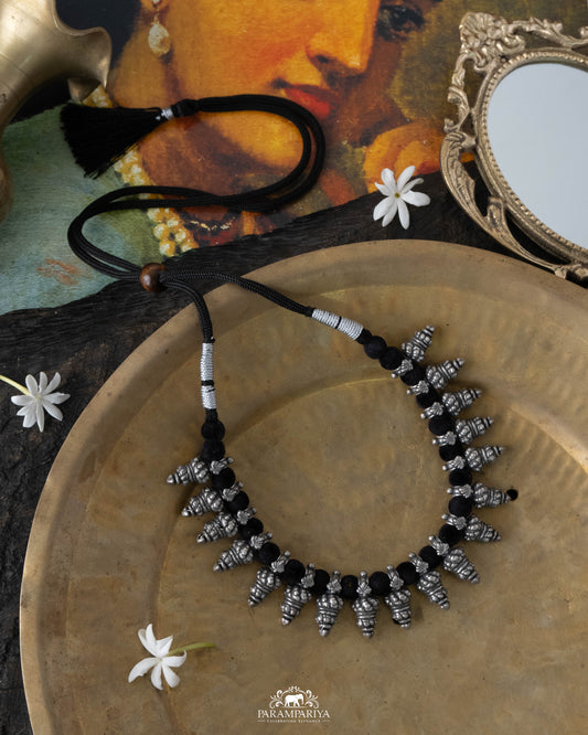 Meghana Necklace