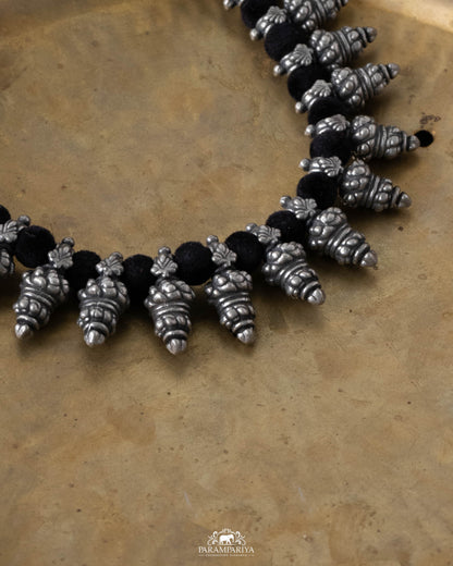 Meghana Necklace