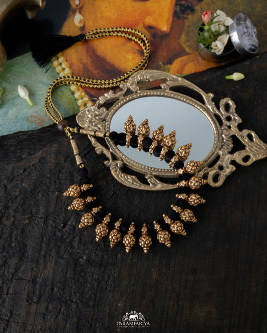 Tarunika Necklace
