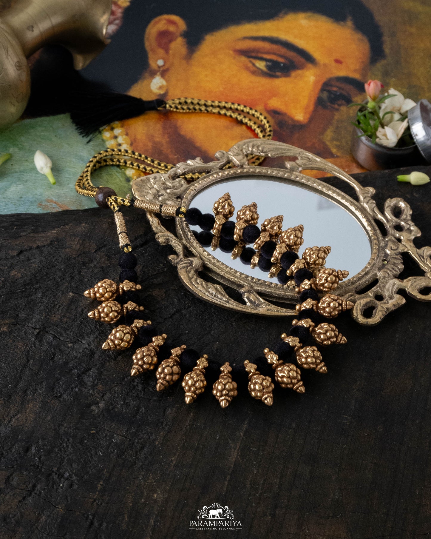 Tarunika Necklace