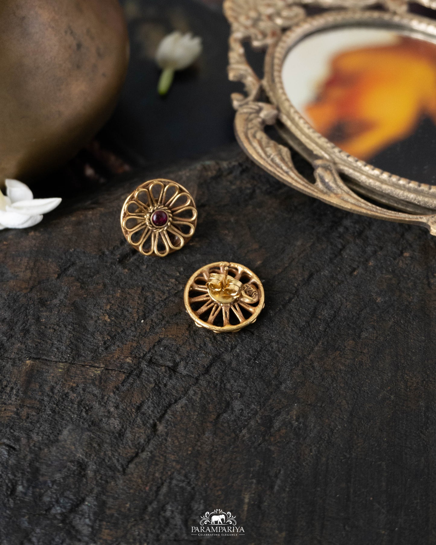 Vaishu Earrings