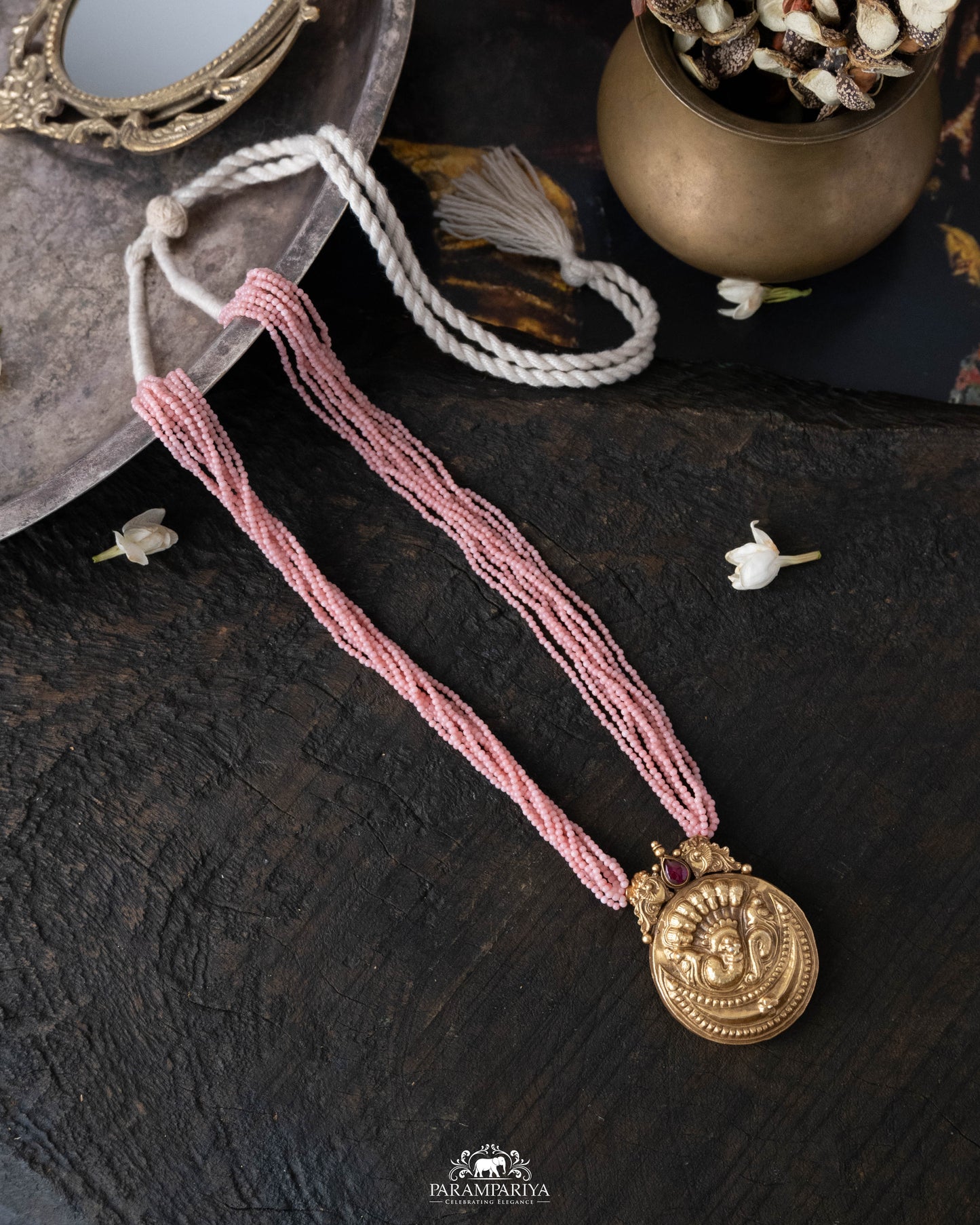 Busa Necklace