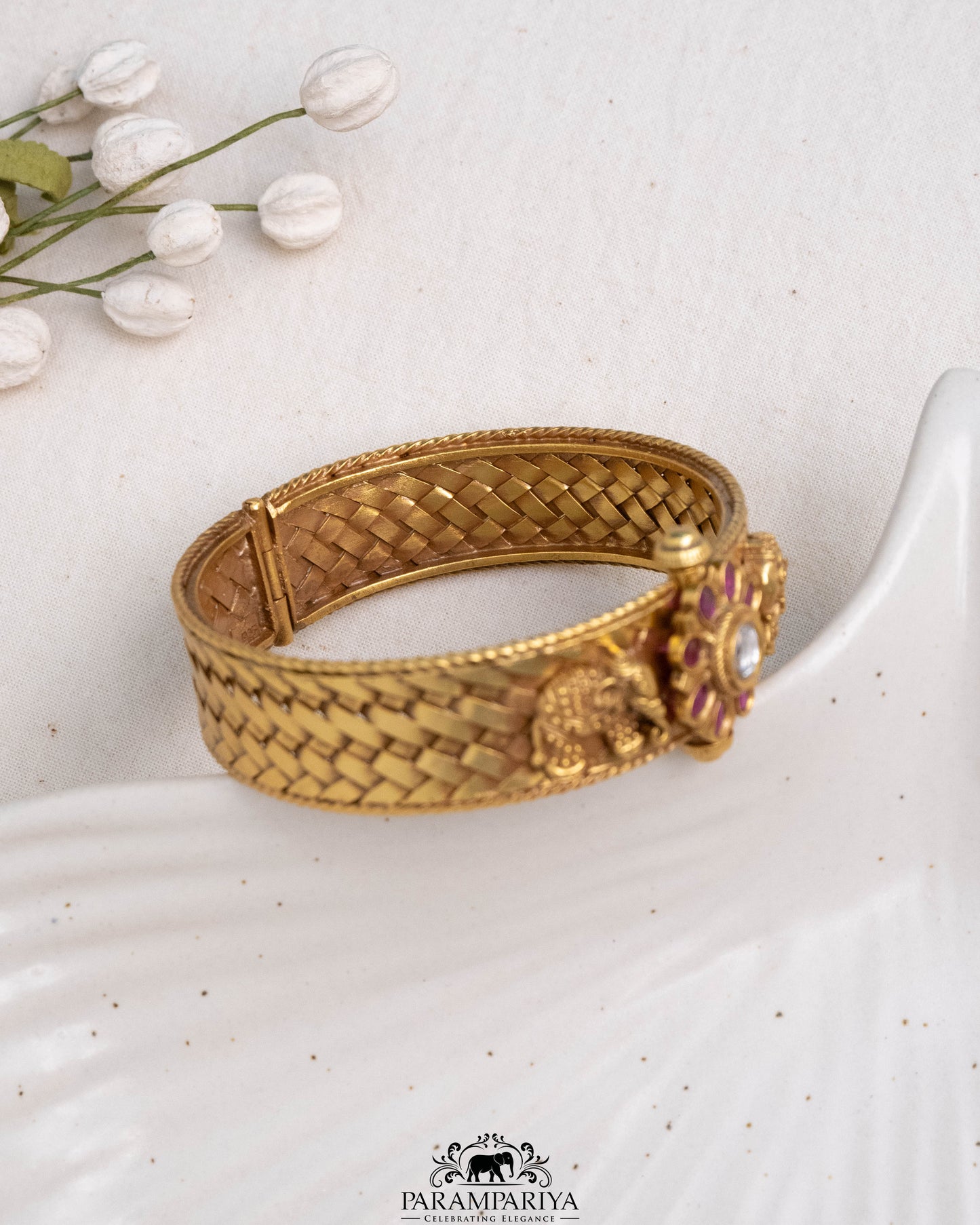 Gajah Bangle (Single)