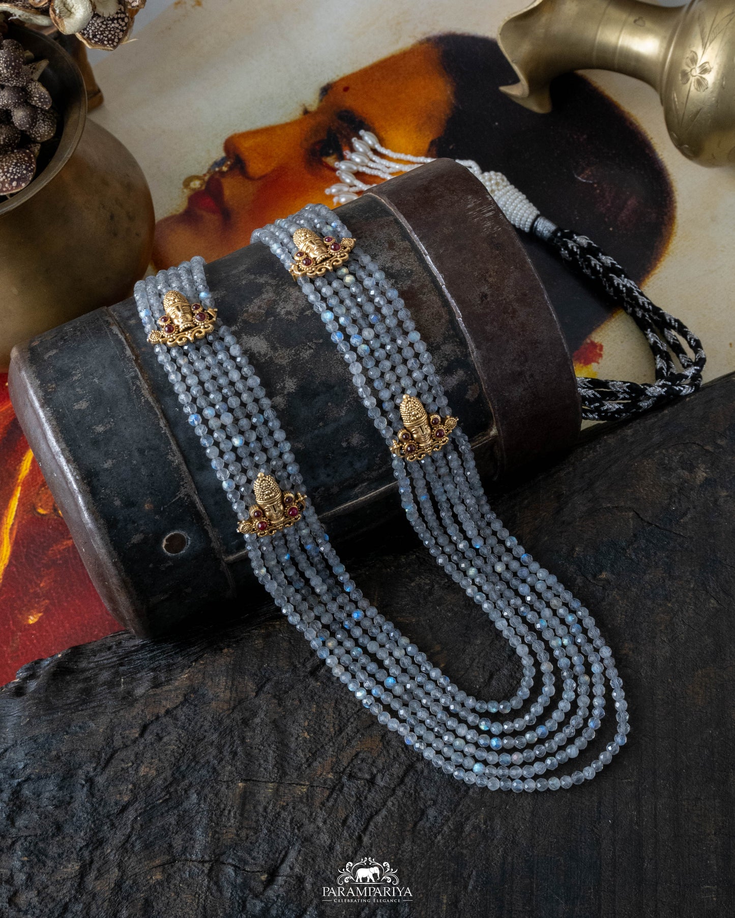 Vainav Necklace