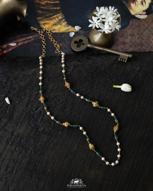 Neva Necklace