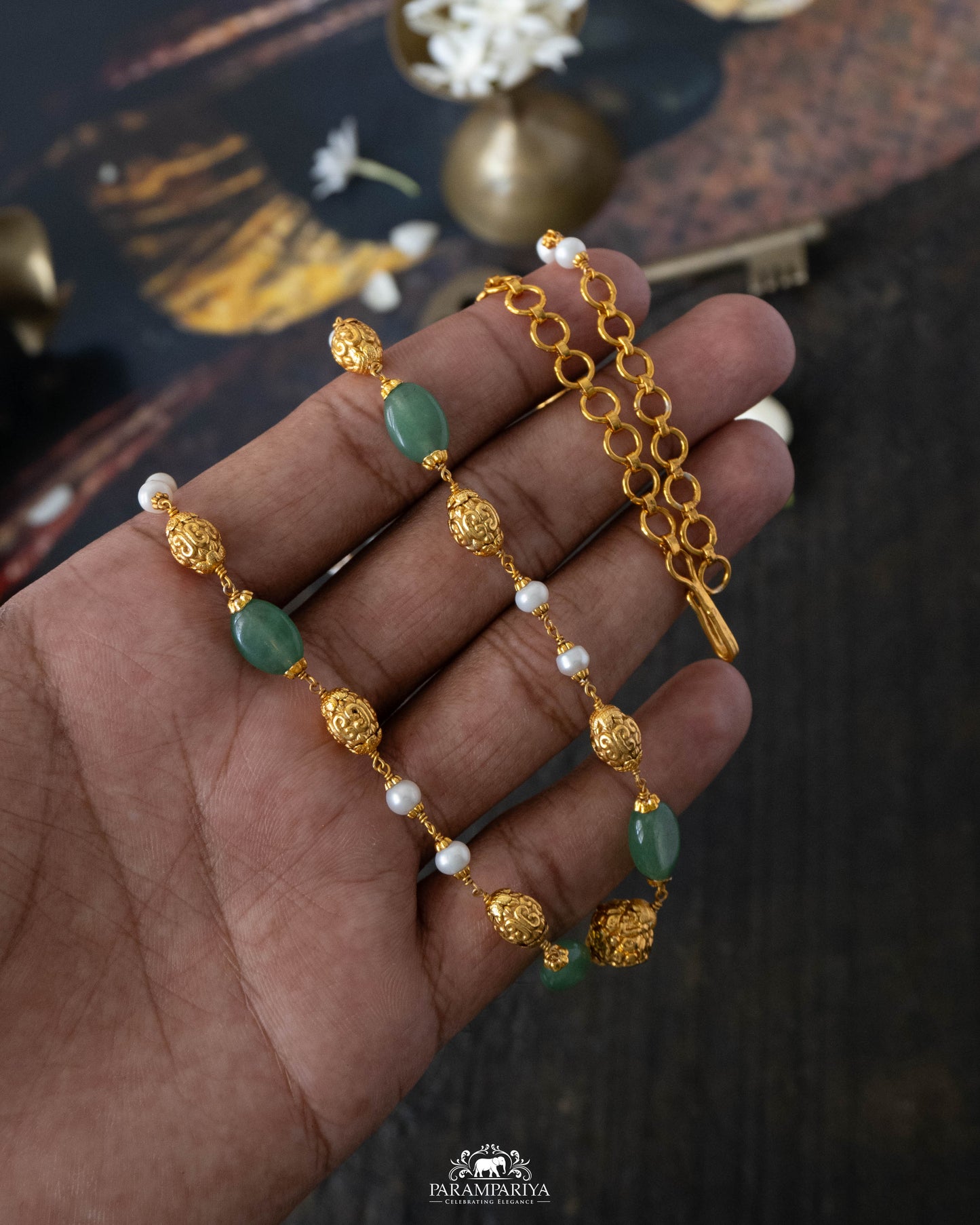 Anshi Necklace