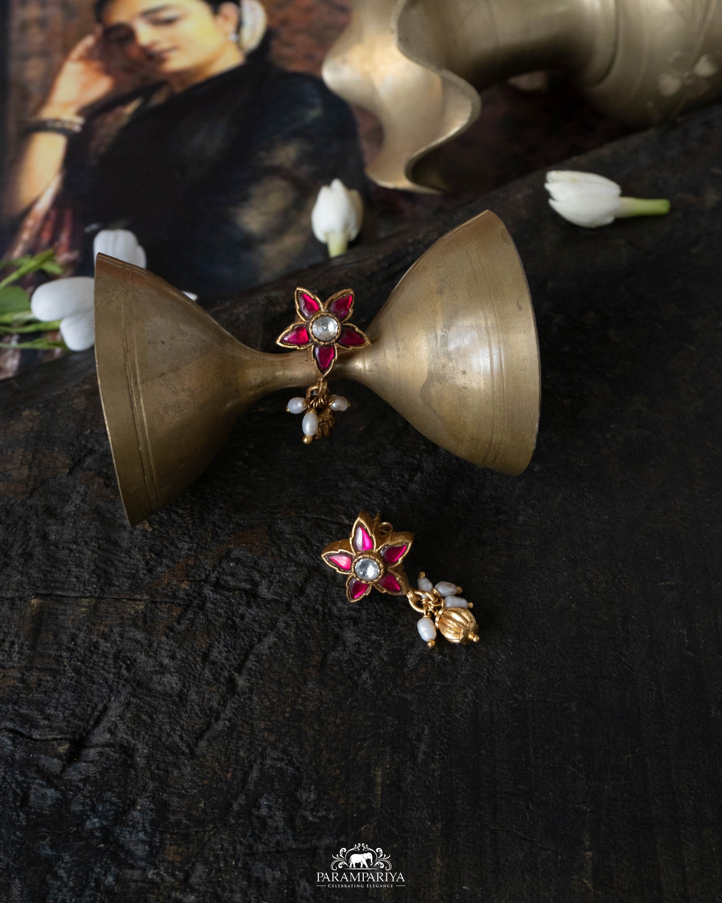 Kavini Earrings