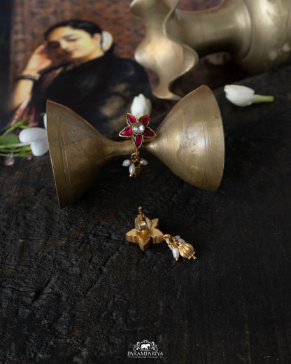 Kavini Earrings