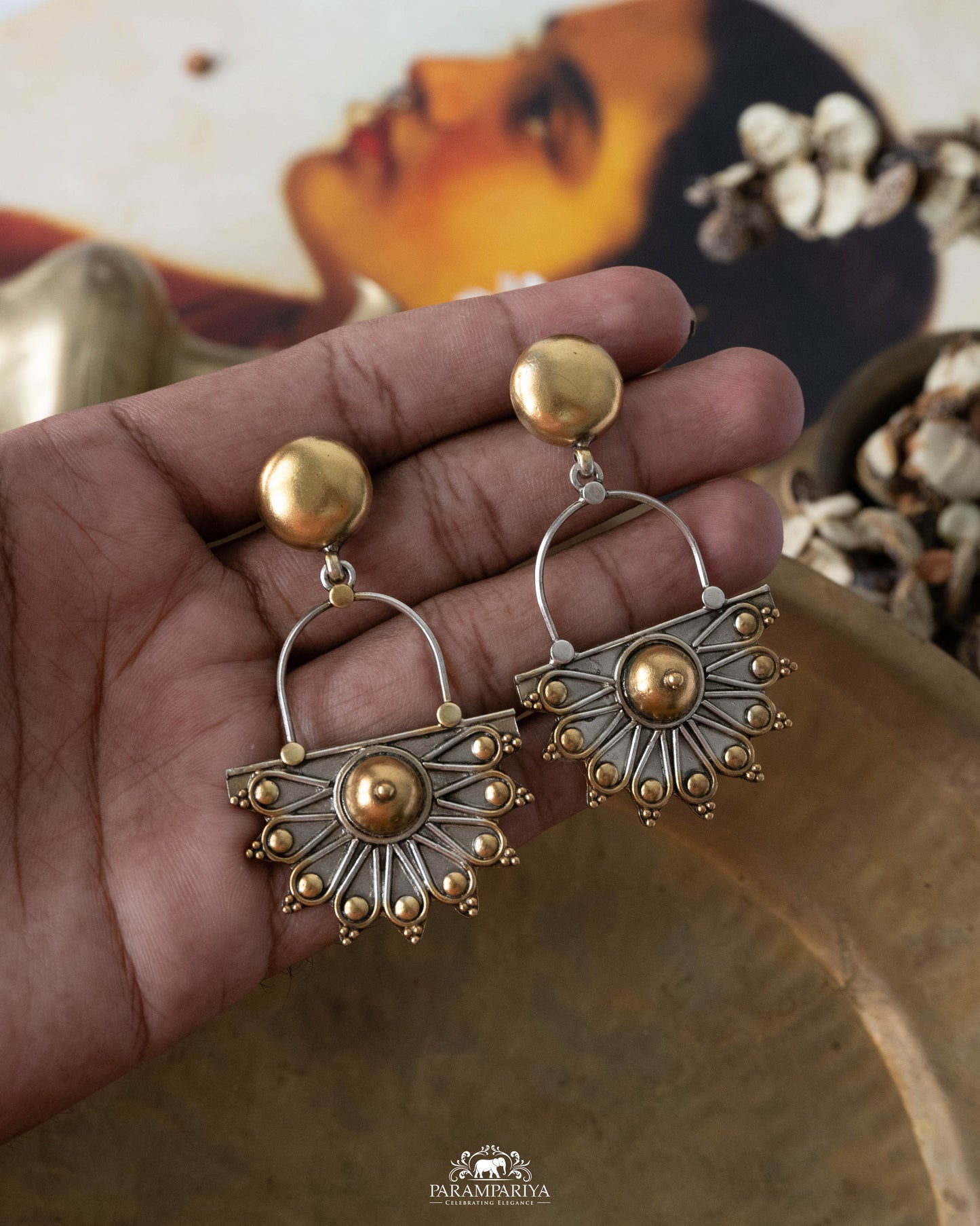 Lavika Earrings