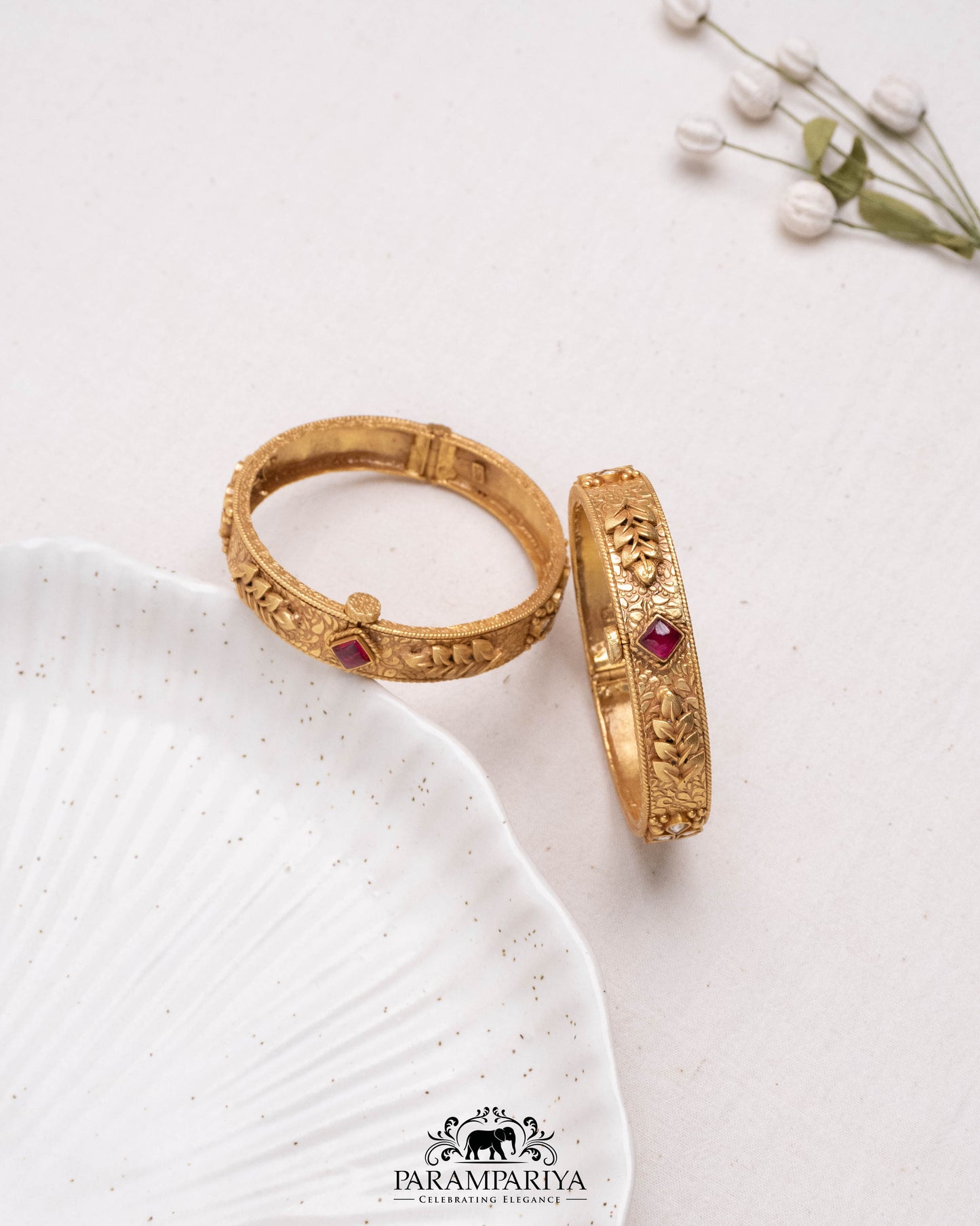 Myrleen Bangle (Single)