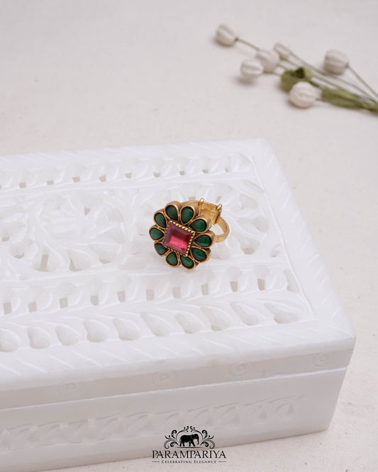 Vaibhavi Finger Ring