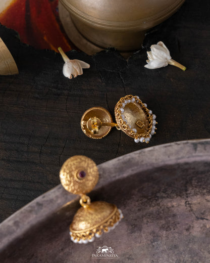 Dia Earrings