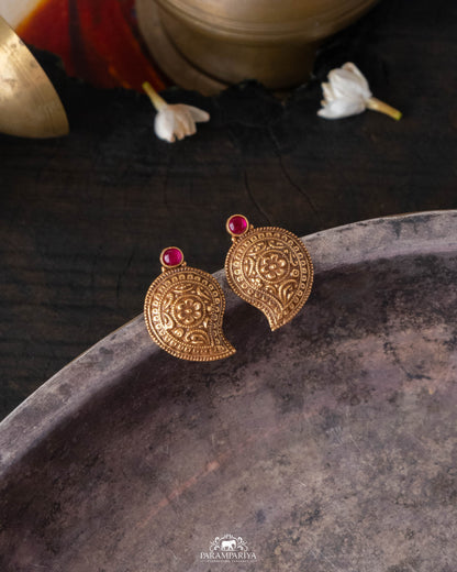 Red Maang Earrings