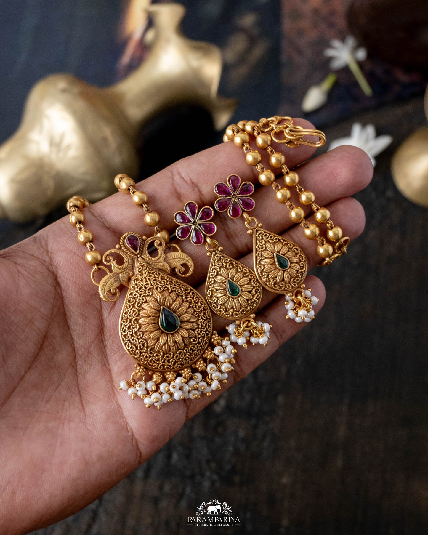 Varnika Necklace Set