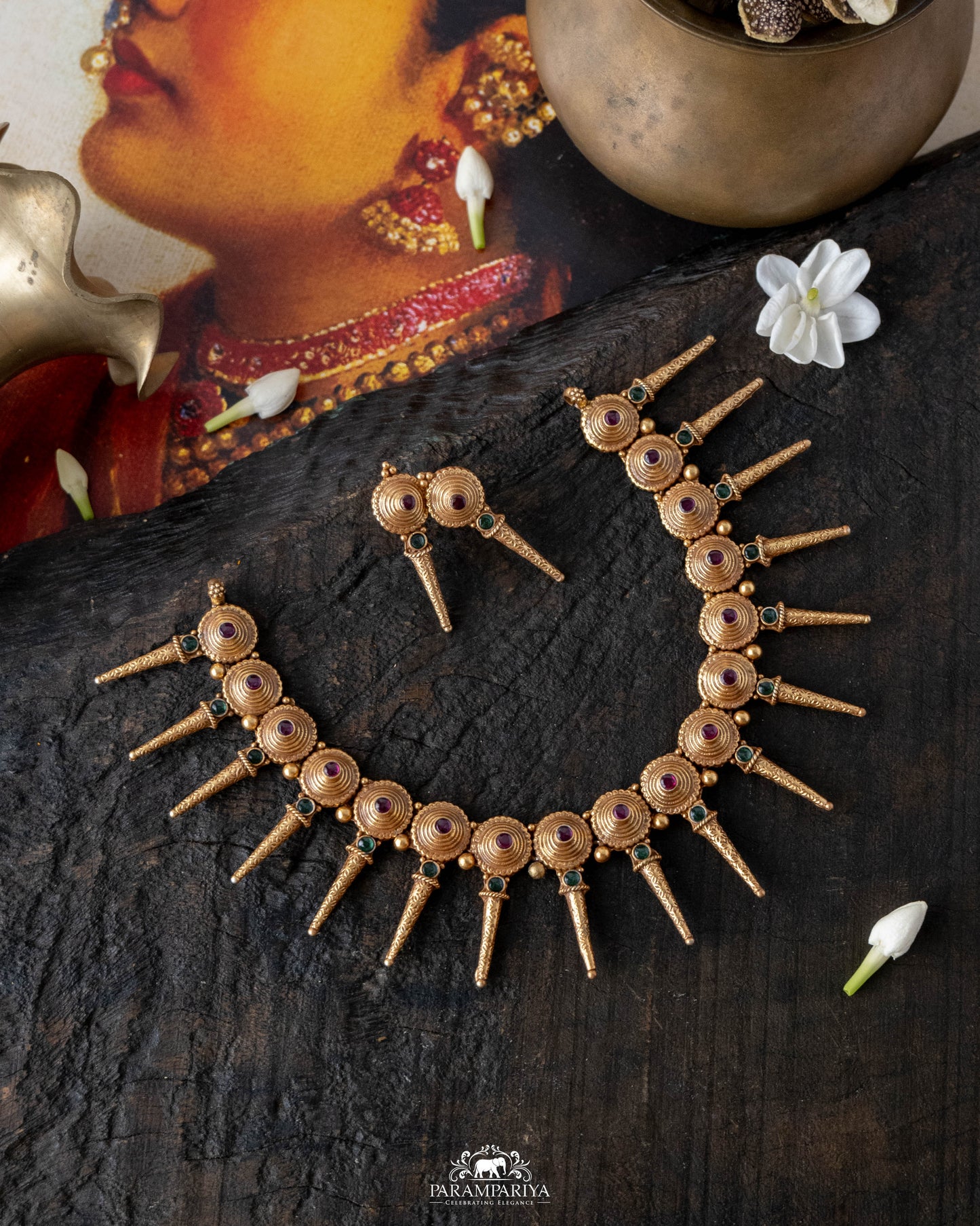Nidhira Necklace Set