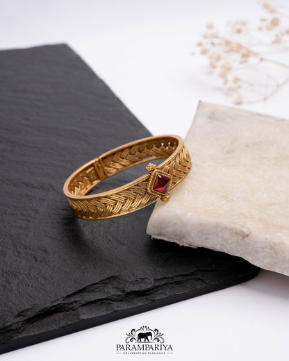 Eshani Bangle (Single)