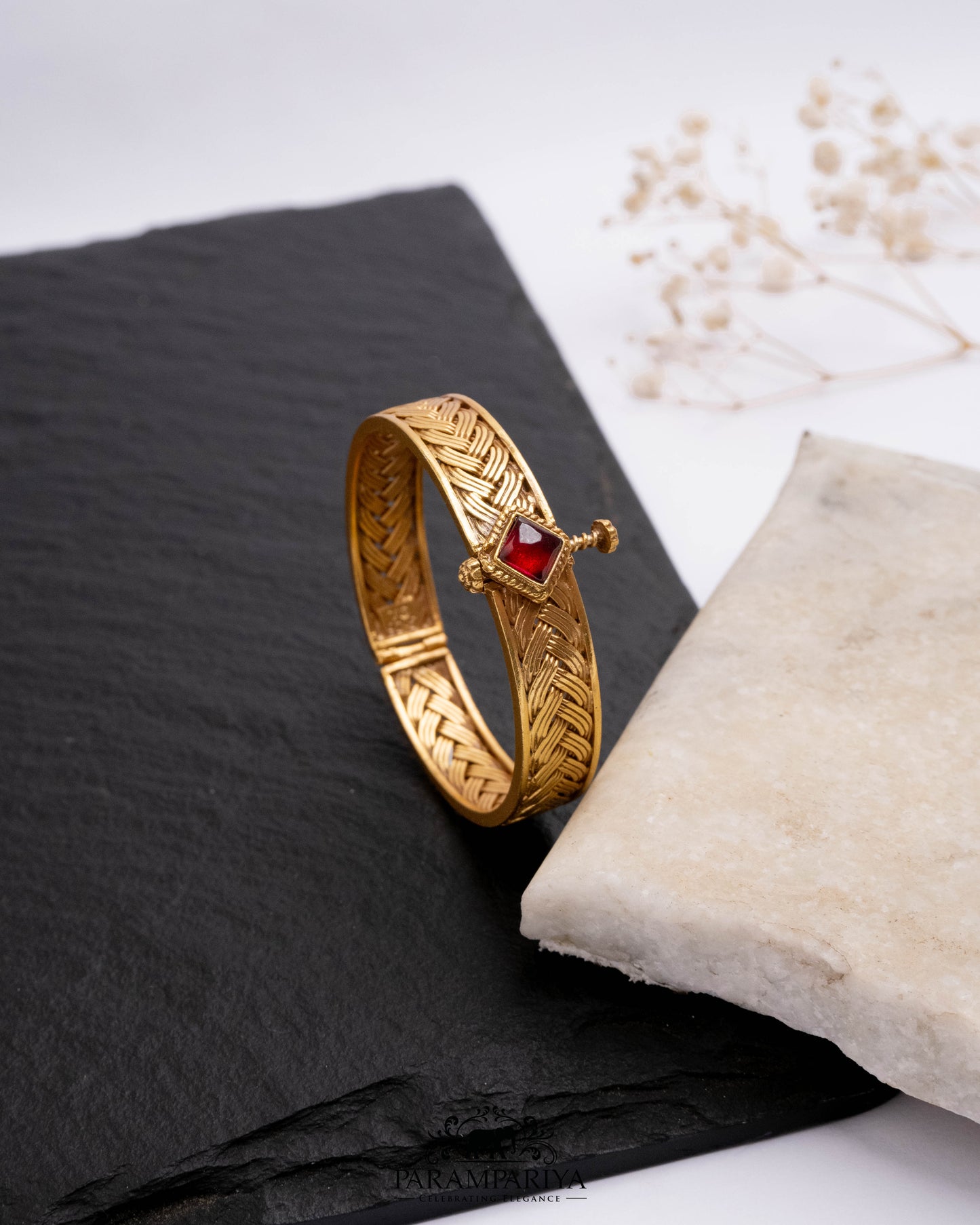 Eshani Bangle (Single)