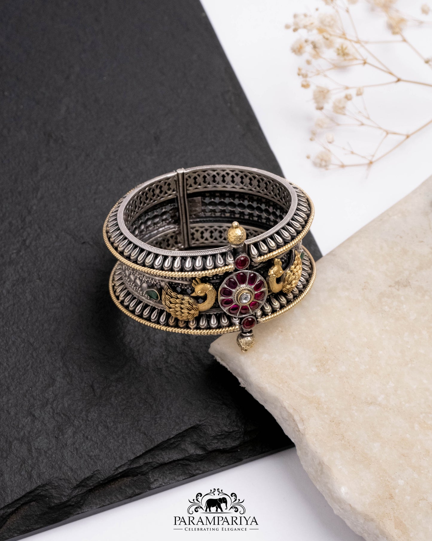 Tashi Bangle (Single)