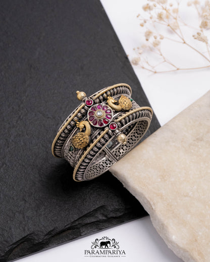 Tashi Bangle (Single)