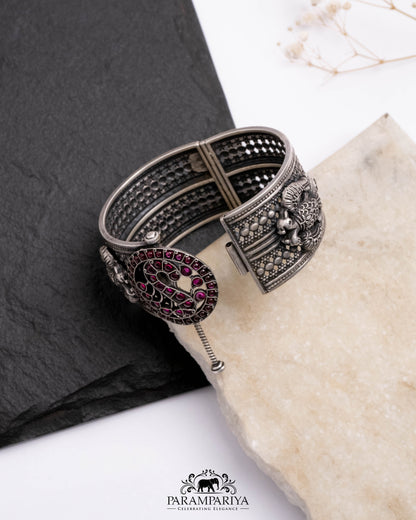 Saisha Bangle (Single)