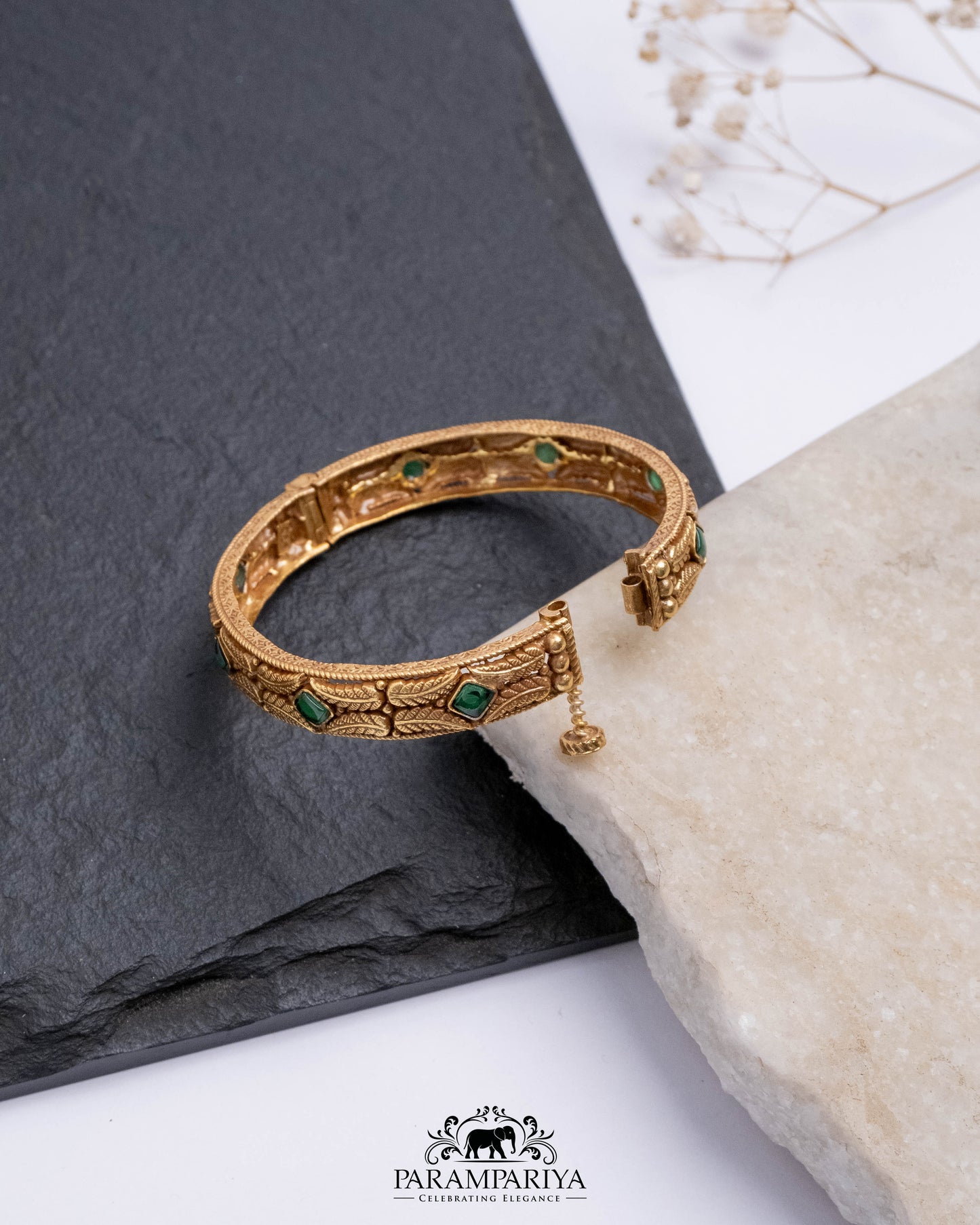 Mridula Bangle (Single)