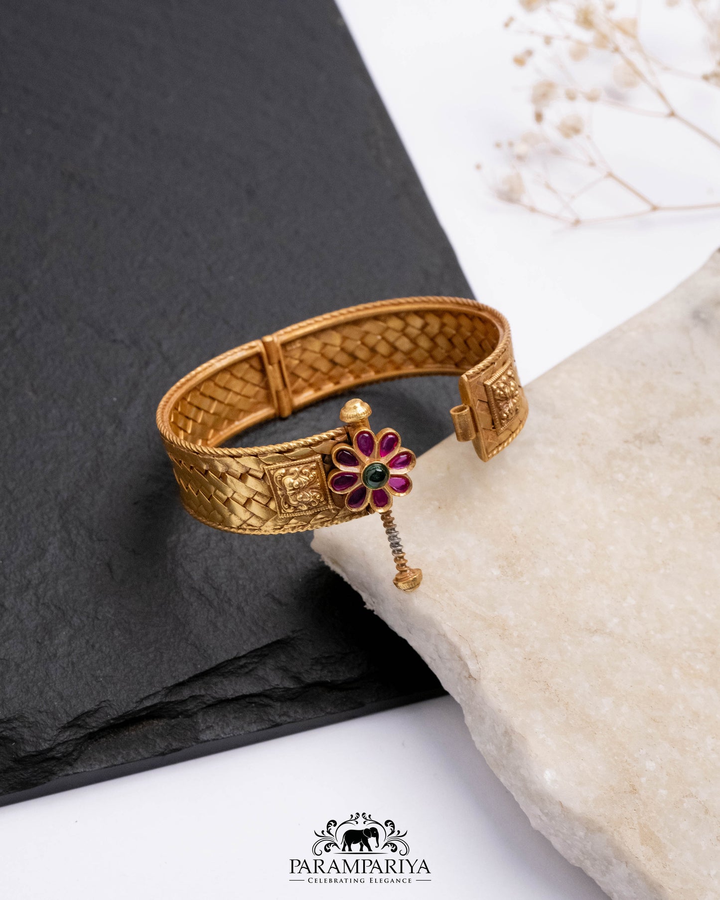 Raga Bangle (Single)