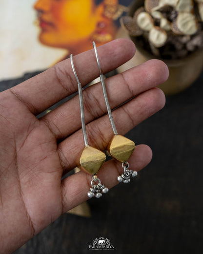 Giyana Earrings