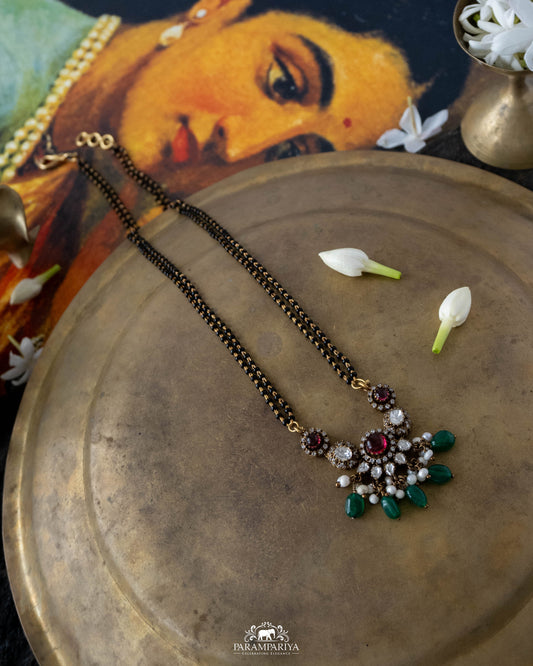 Hasini Necklace