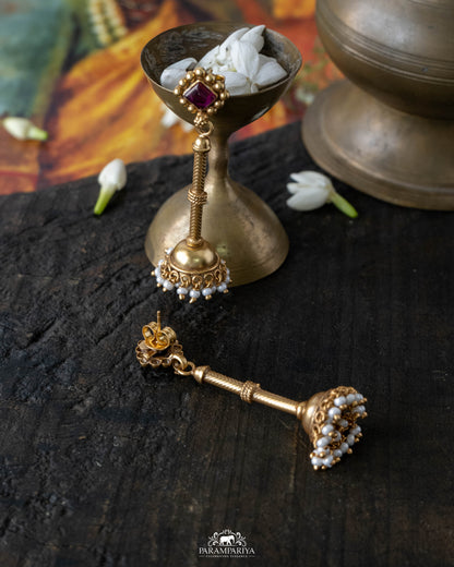 Saanvi Earrings