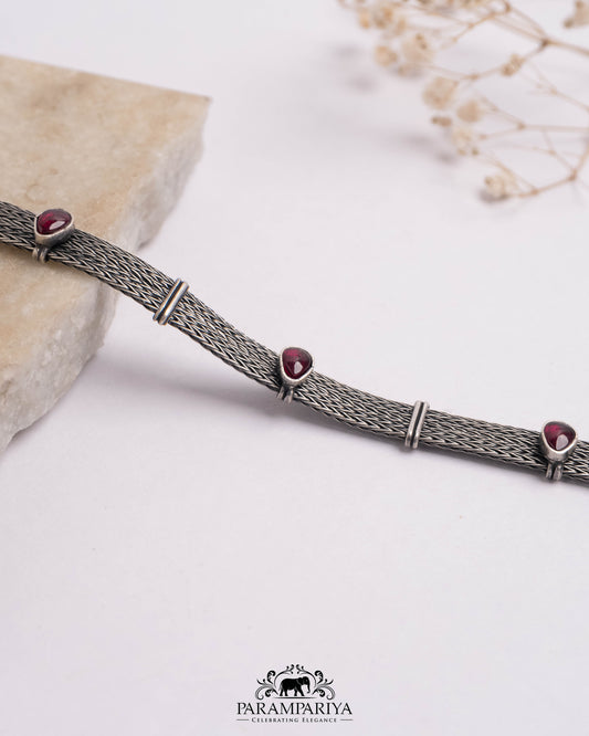 Pravara Bracelet (Single)