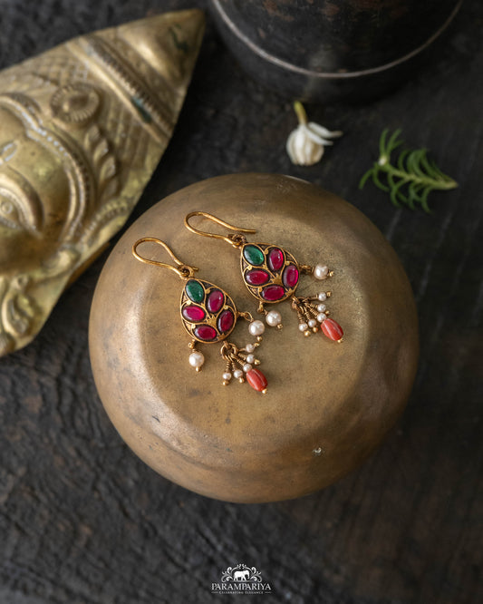 Navi Earrings