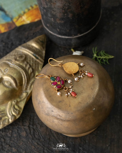 Navi Earrings