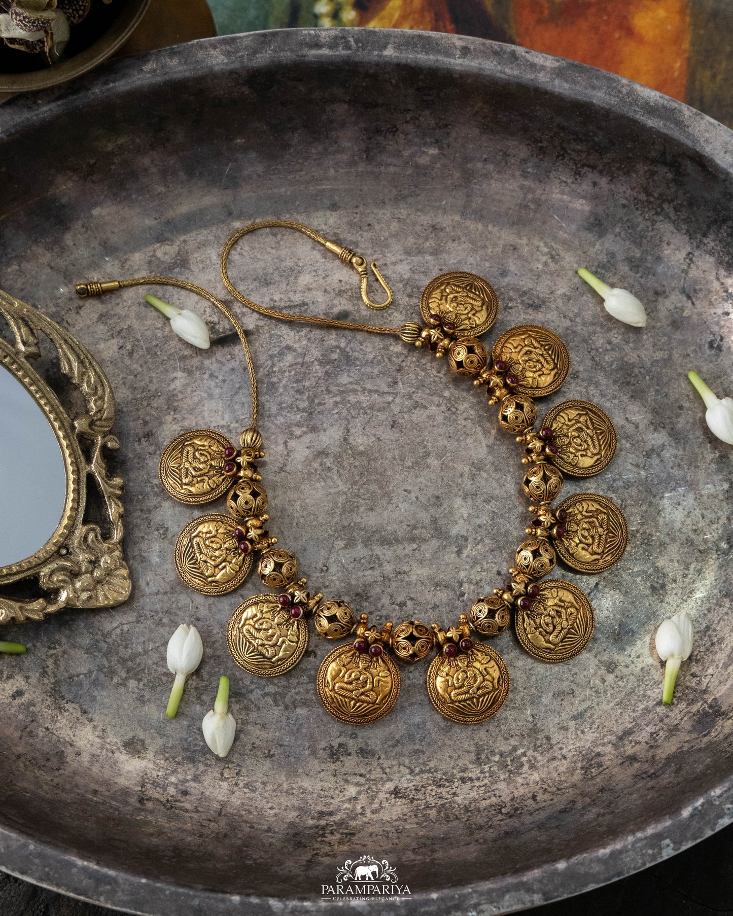 Kanakavalli Necklace (Reversible)