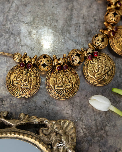 Kanakavalli Necklace (Reversible)
