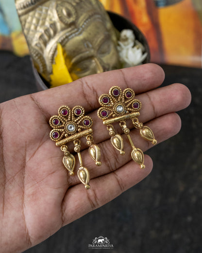 Tanvi Earrings