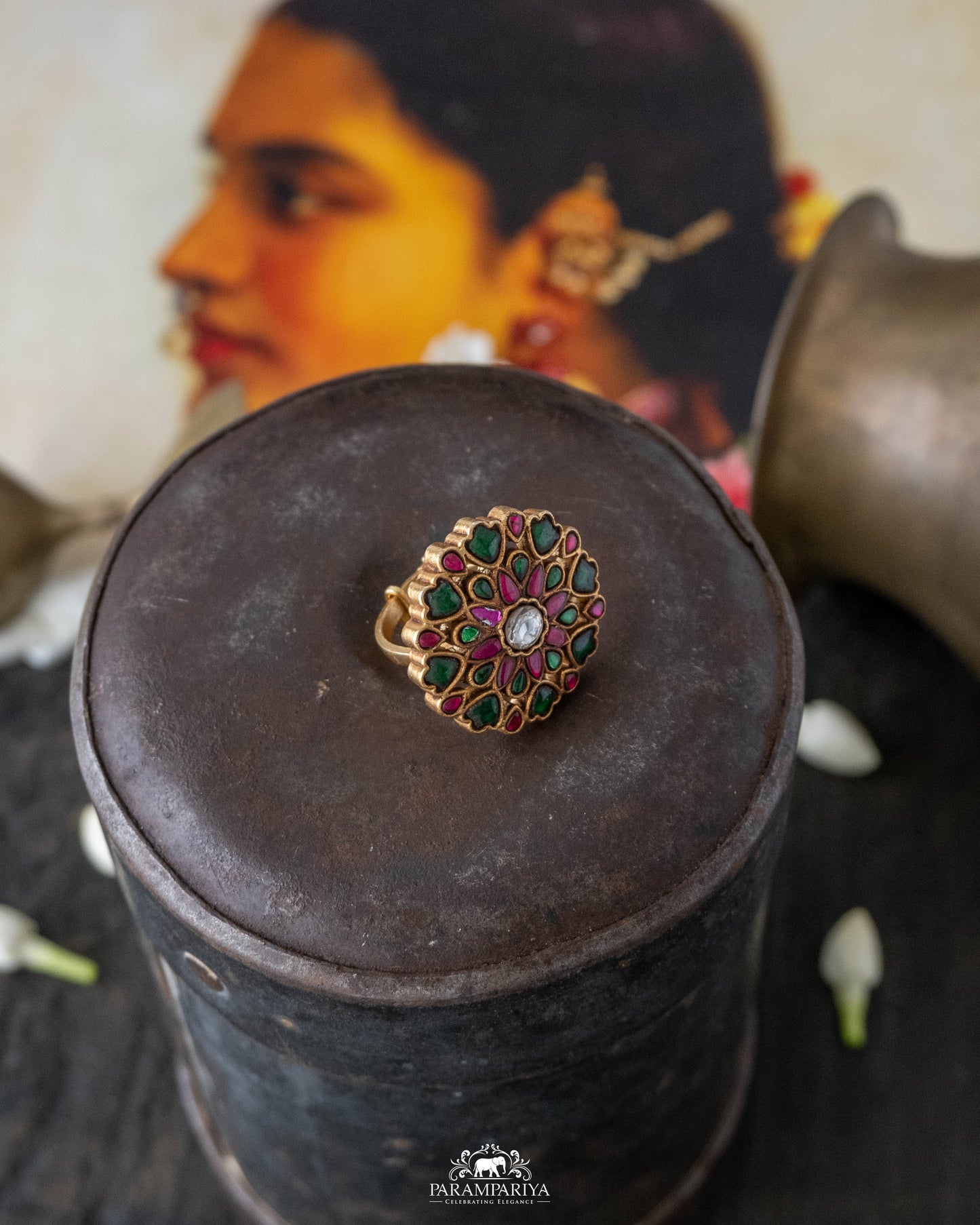 Raga Finger Ring