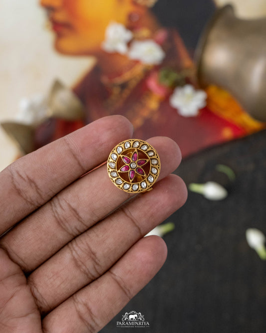 Kayal Finger Ring
