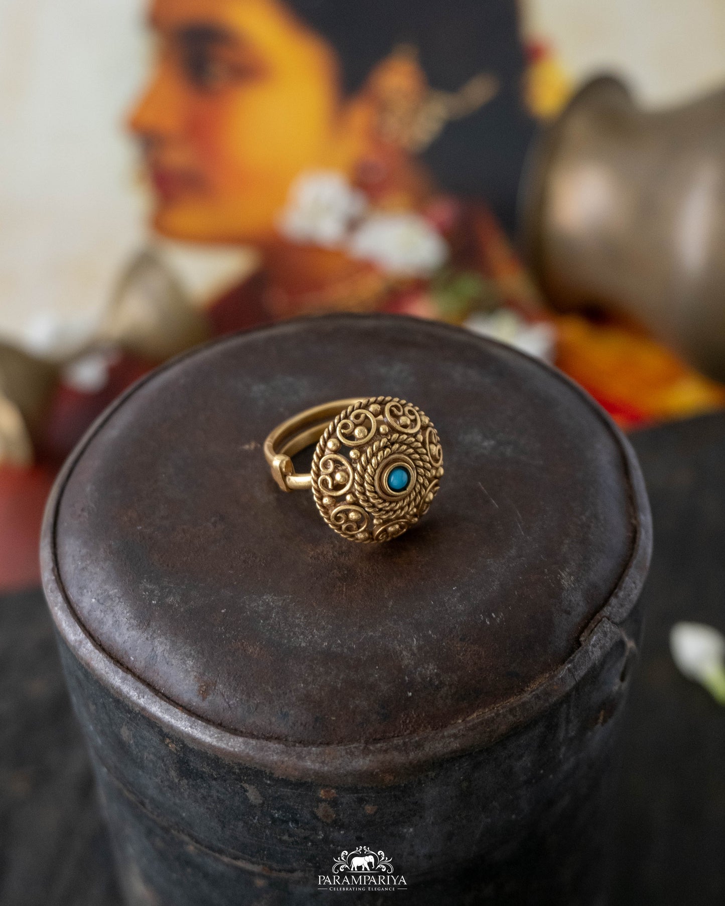 Ilan Finger Ring