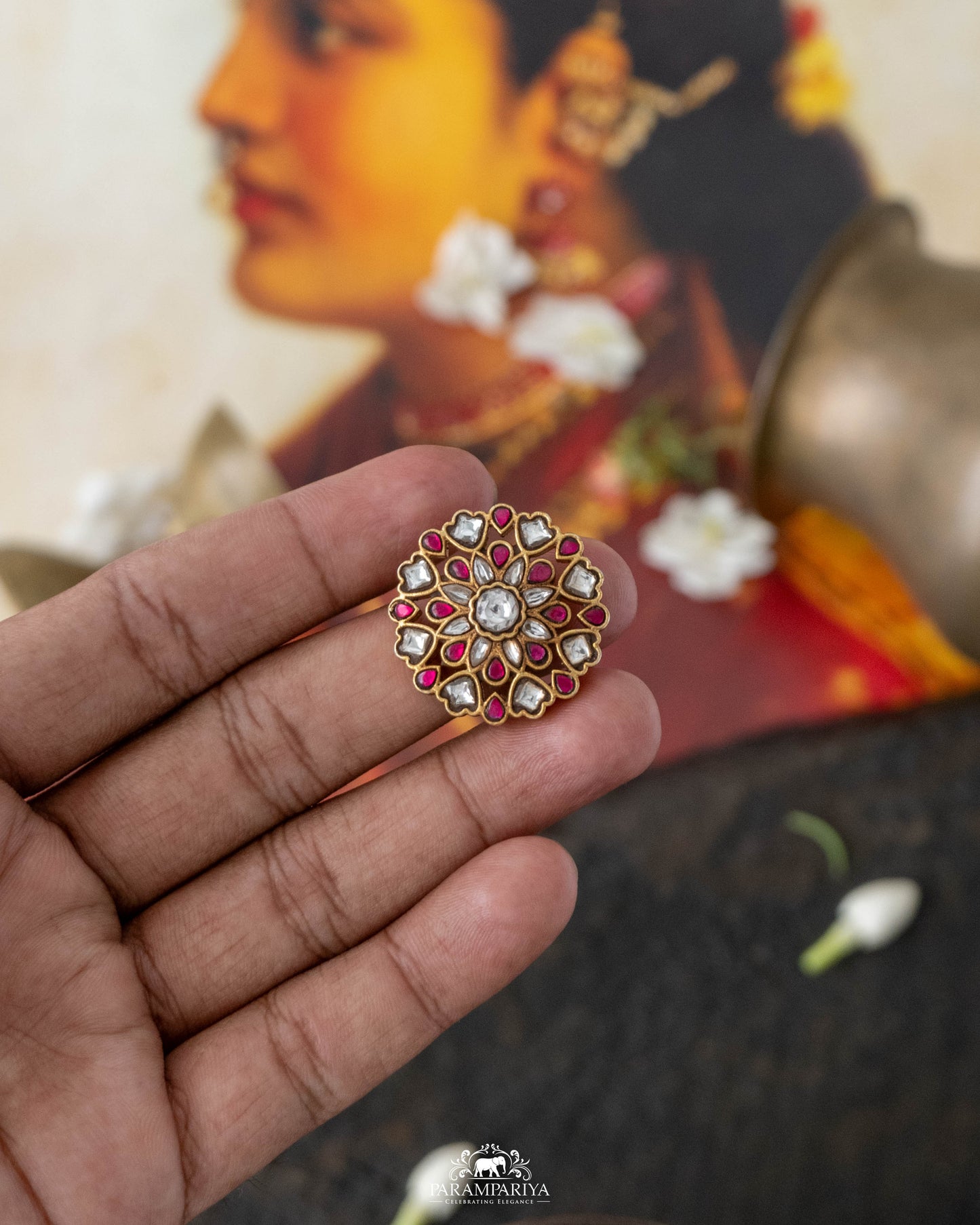 Mahitha Finger Ring