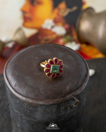 Malli Finger Ring