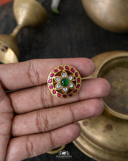 Nisha Finger Ring