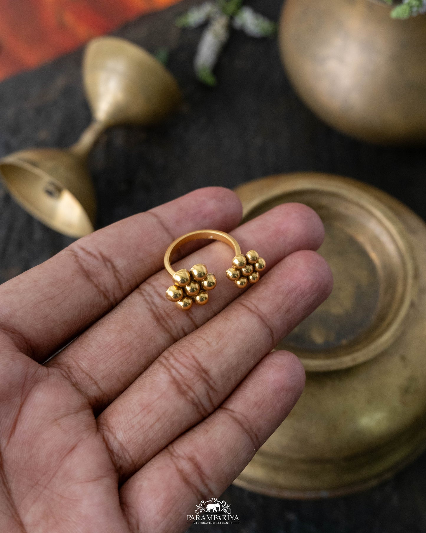 Ryan Finger Ring