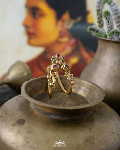 Lalita Finger Ring